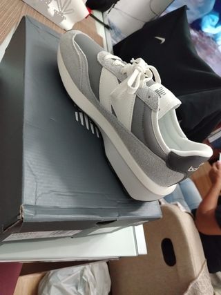 Zapatillas New Balance U370AH Hombre Talla 44.5