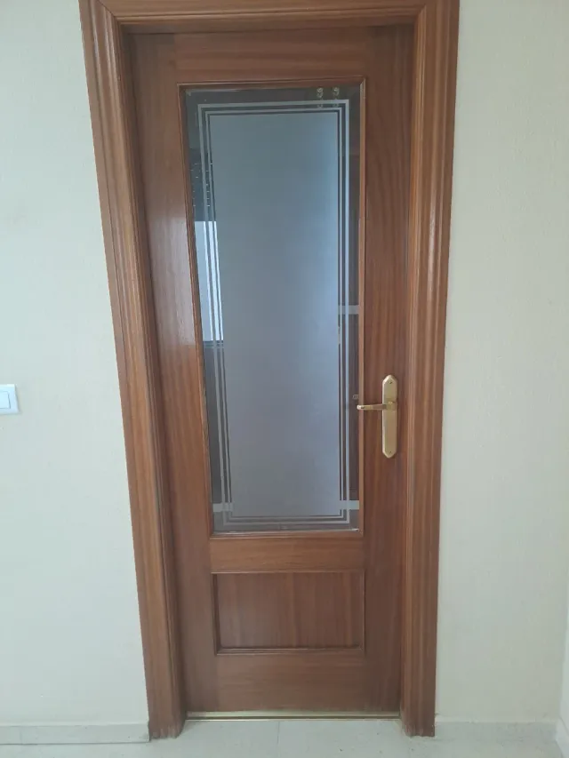 Puerta de madera