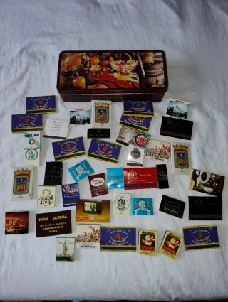 Caja Lata Vintage con 40 Cajas de Cerillas