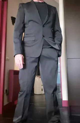 Traje Zara Negro Talla [40/48]