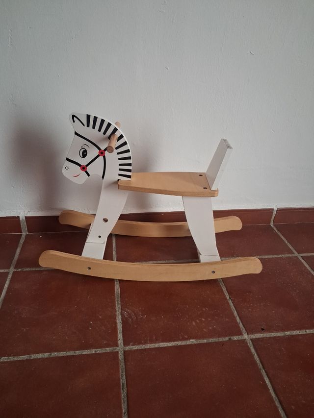 Caballito balancín infantil madera