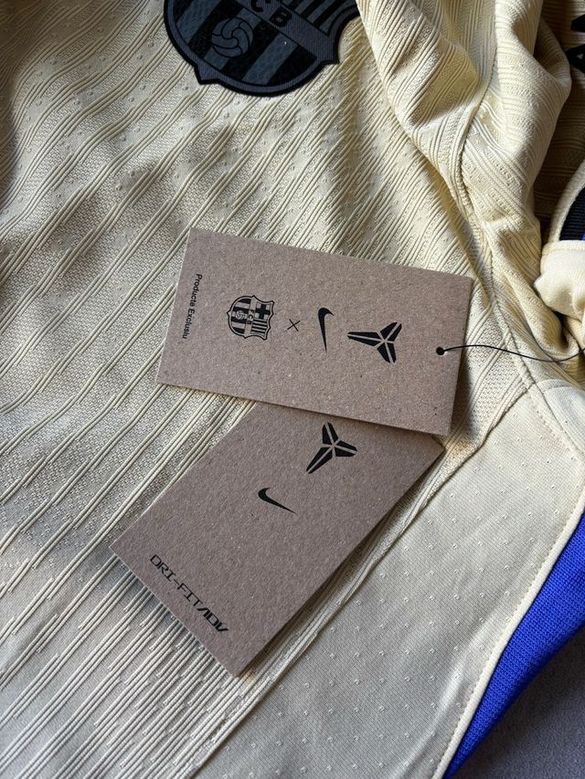 Camiseta FC Barcelona 2ª Equipación 25/26 x Kobe