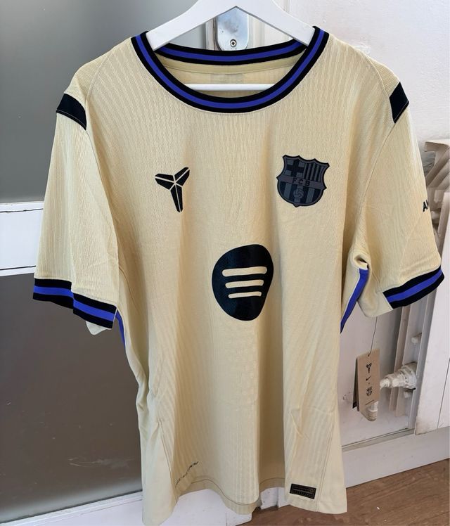 Camiseta FC Barcelona 2ª Equipación 25/26 x Kobe