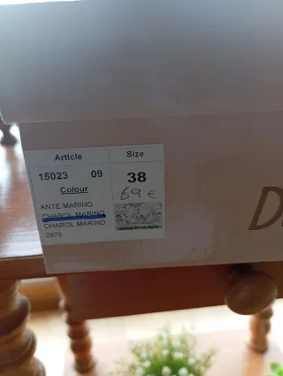 Zapatos azules de mujer