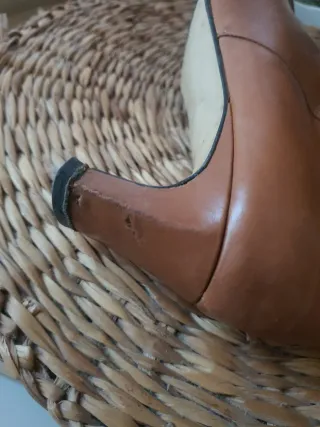 Botins Pele Castanhos