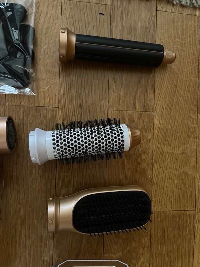 Secador y Rizador 6 en 1 Oro y Blanco