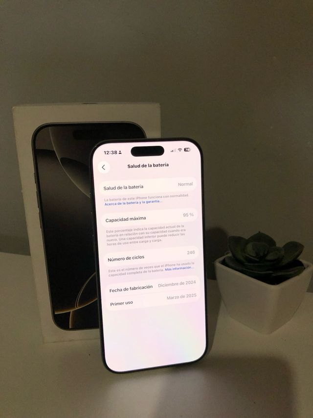 iPhone 16 Pro Grigio