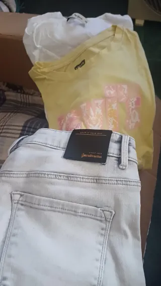 Caja Ropa y Calzado, Multicolor