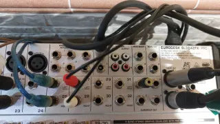 Mesa de mezclas profesional para actuaciones