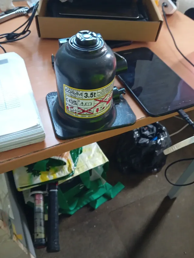 OFETTA!!!Kit Gato Hidráulico Iveco Completo