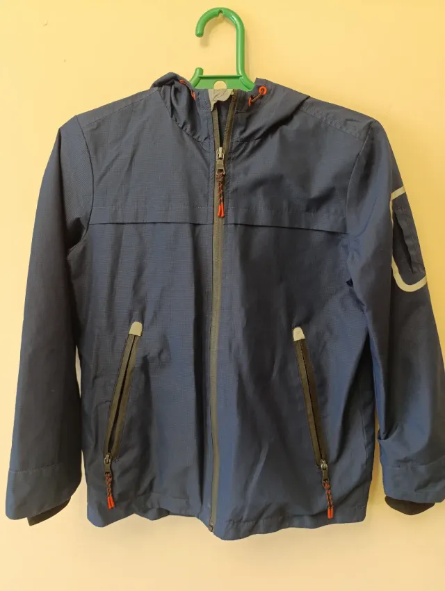 Chubasquero niño forrado T.9/10 El Corte Inglés