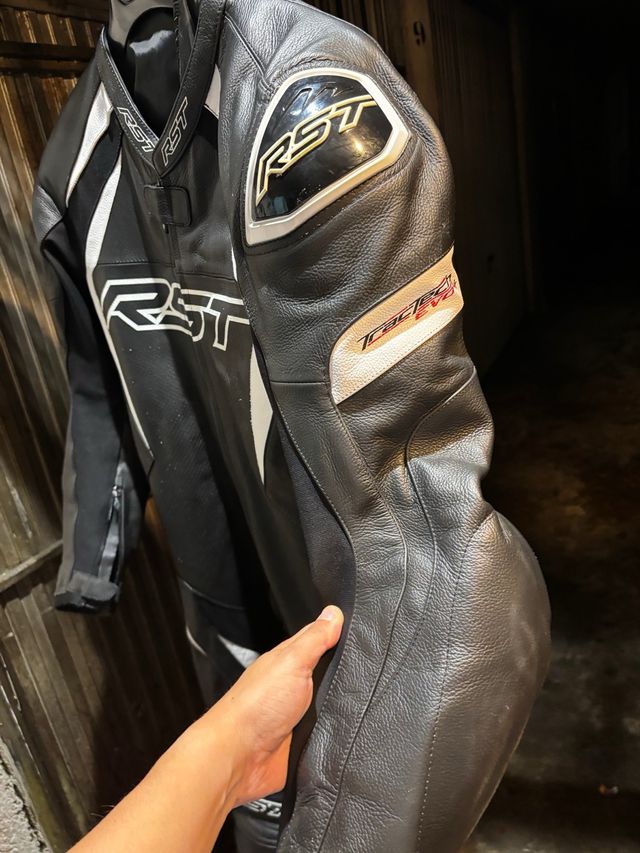 Mono de piel RST Tractech Evo 4 TALLA L