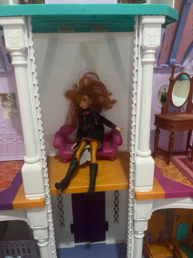 Castillo Frozen con muñecas y accesorios