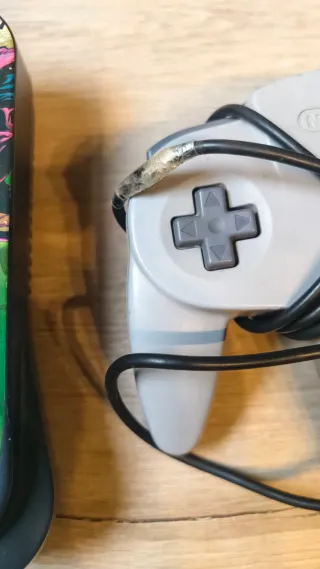 Console Nintendo 64 + 2 controller + 5 giochi