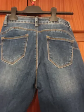 Pantalón vaquero azul