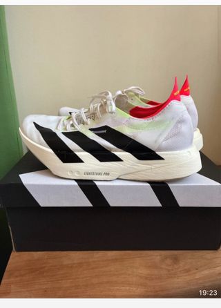 Adidas Adizero Adios Pro 3 - 8km rodaje