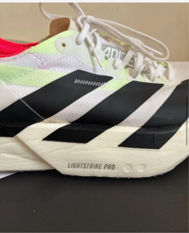 Adidas Adizero Adios Pro 3 - 8km rodaje