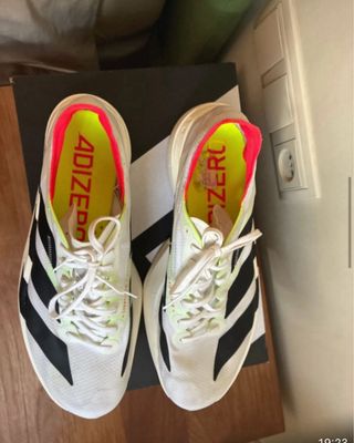 Adidas Adizero Adios Pro 3 - 8km rodaje