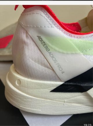 Adidas Adizero Adios Pro 3 - 8km rodaje