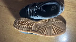 Zapatillas Nike Negras y Grises