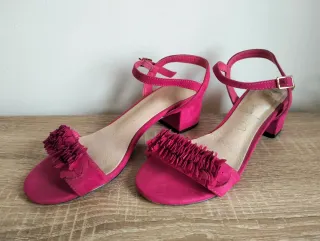 Zapatos tacón niña fucsia