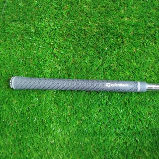 Hierro 9 Taylormade P790 Golf