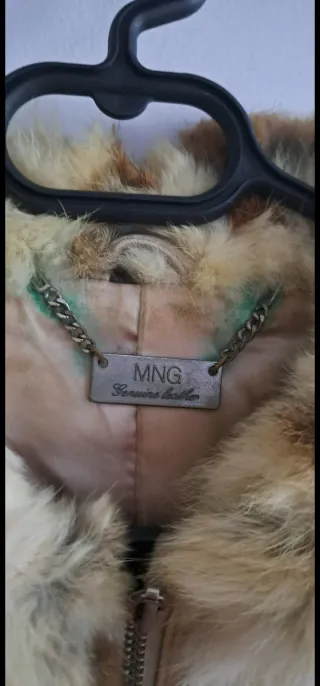 Bomber Mango Piel Beige y Marrón