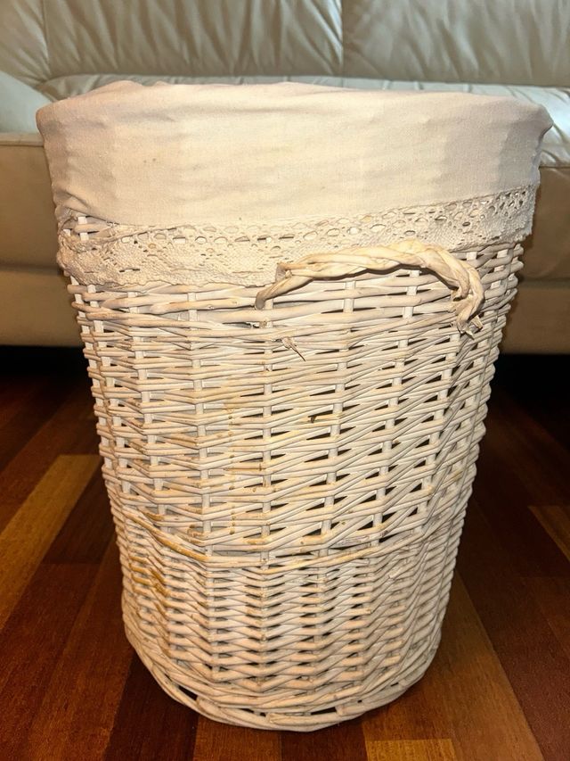 Cesto Ropa Mimbre con Tapa Zara Home