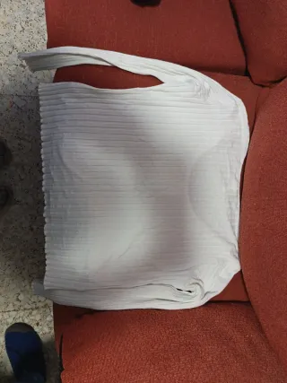 Blusa H&M blanca de canalé