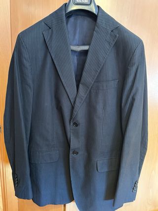 Massimo Dutti. Traje pantalón con raya diplomática