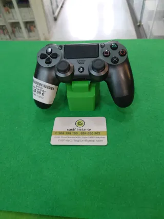 Mando PS4 Plateado