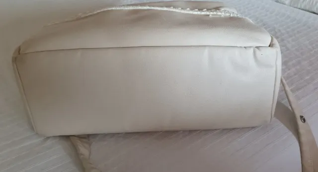 Bolsa de maternidad cruda Pili Carrera.