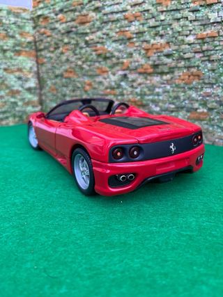 Ferrari 360 Spider – Hot Wheels - Escala 1:18