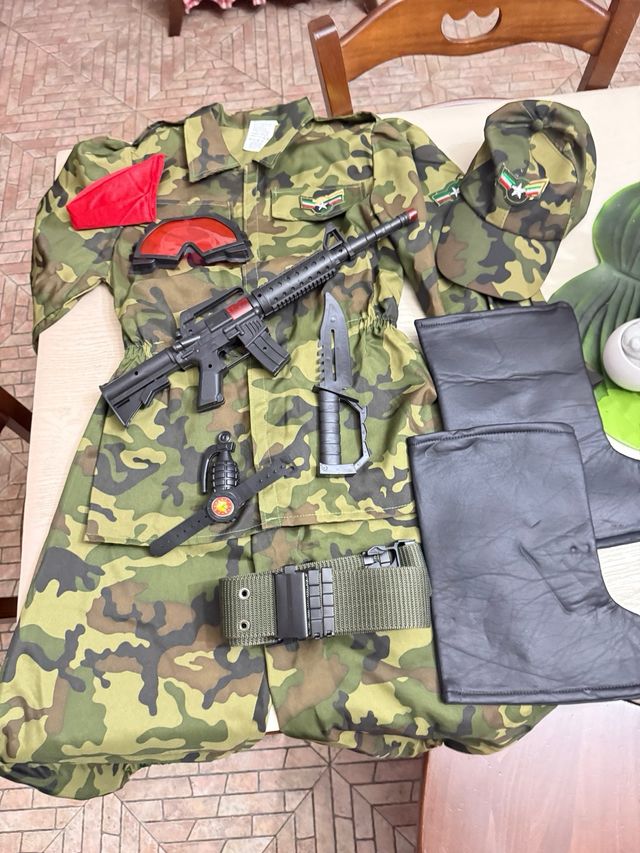 Vestito carnevale militare taglia L