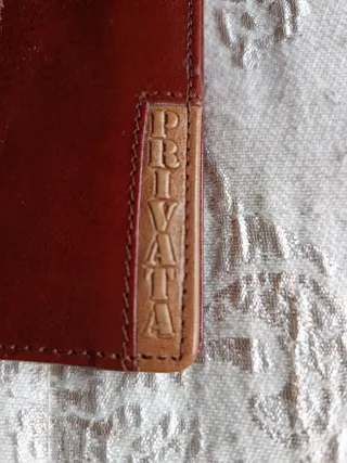 Cartera billetera de piel marrón