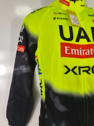 Maillot Ciclismo UAE Team Emirates XRG Talla M