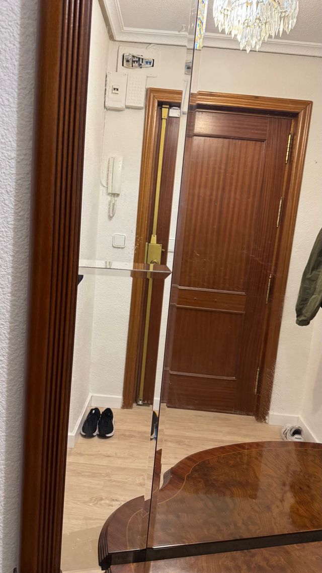 Mueble recibidor con espejo