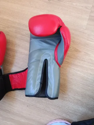 Guantes de Boxeo Molu Rojos