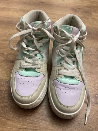 Zapatillas altas colores pastel