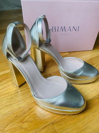 Zapatos Bimani Dorados Talla 37