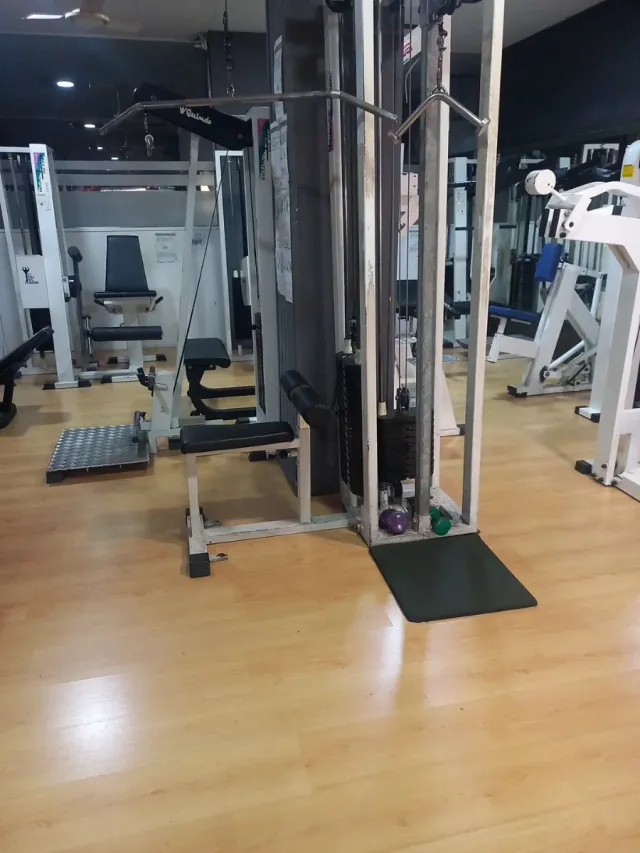 Multiestación Cruce Poleas Gimnasio