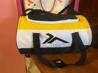 Bolsa de deporte Tenth amarilla y blanca