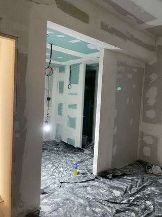 OFICIAL DE PLADUR PARA MONTAJE