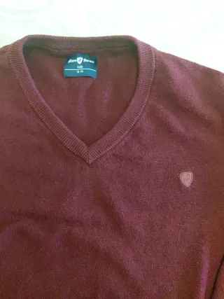 Jersey Vino Tinto con Parches en Codos