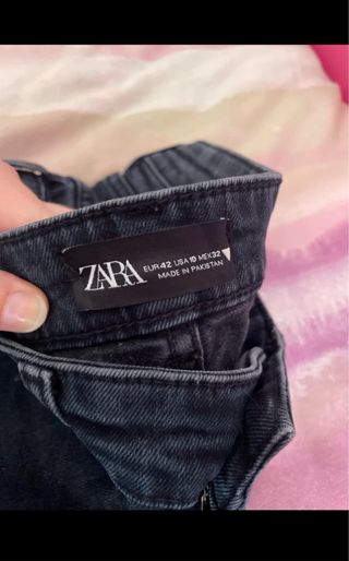 Pantalón Zara Gris Desgastado
