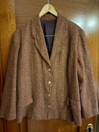 Chaqueta de mujer marrón tweed