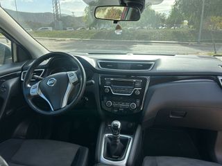 Nissan Qashqai 2015