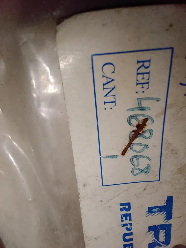 Tapa termostato Ford Fiesta