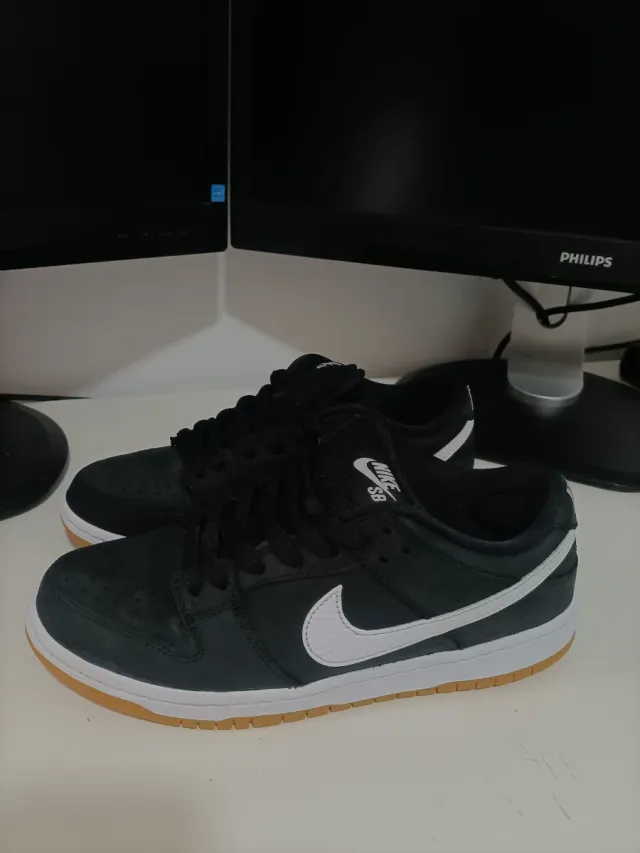 Nike SB Dunk Low Pro Black Gum