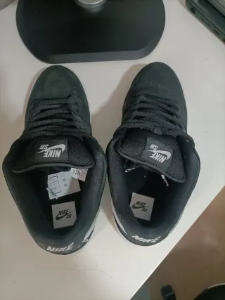 Nike SB Dunk Low Pro Black Gum